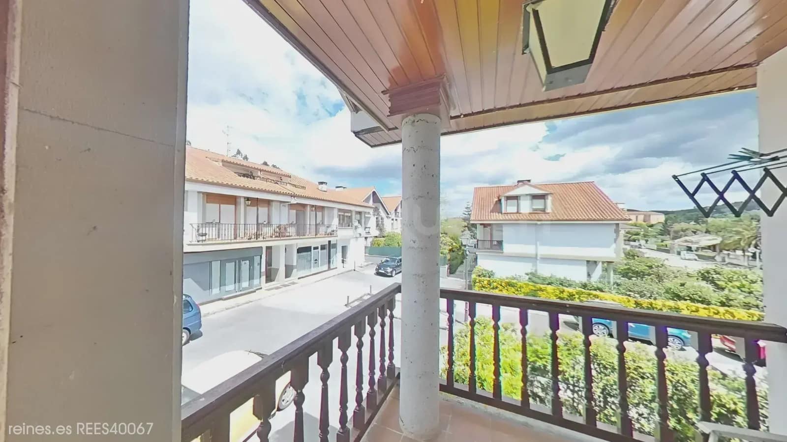 Semi-Rækkehus til salg i Rasines - € 265.000 (Ref: 9763446)