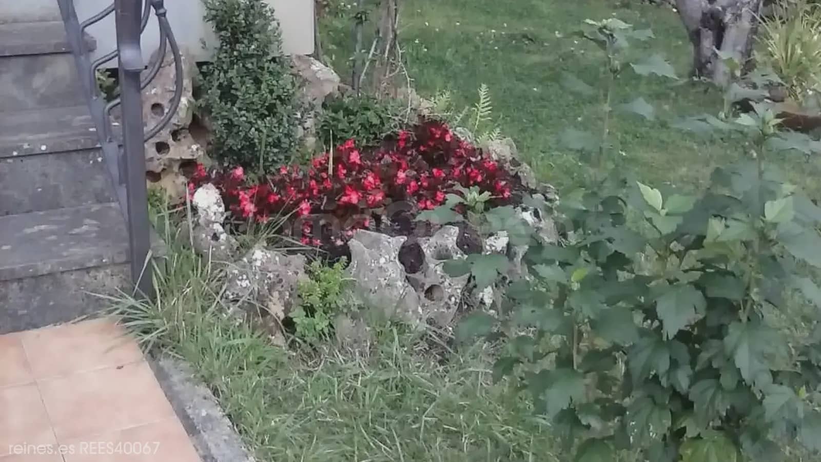 Semi-Rækkehus til salg i Rasines - € 265.000 (Ref: 9763446)