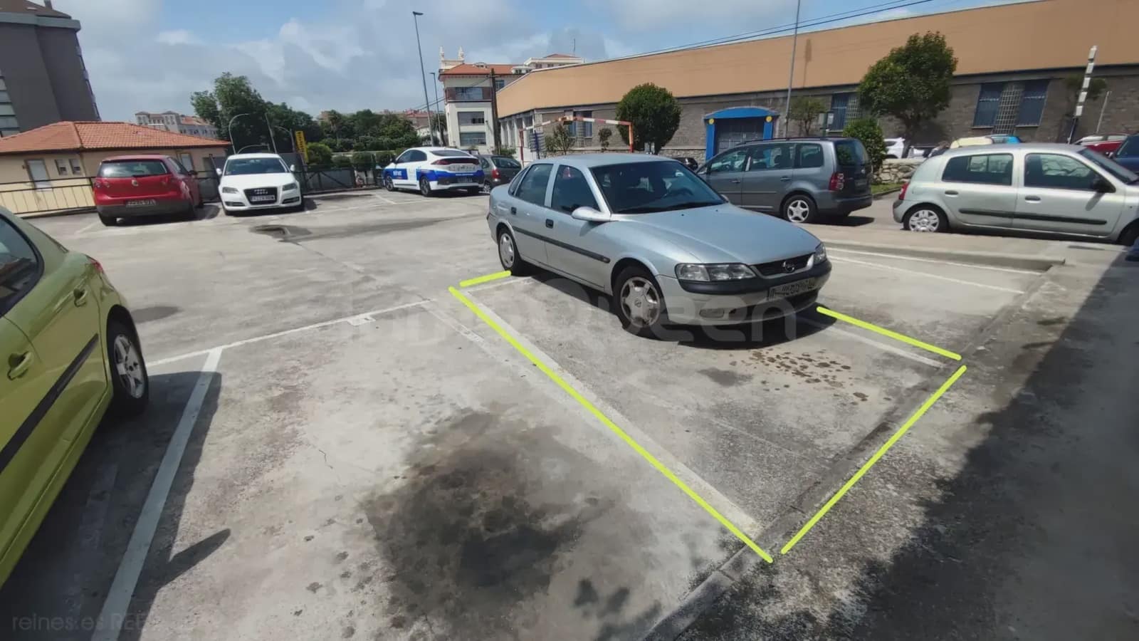 3 soveværelse Lejlighed til salg i Santander med garage - € 299.000 (Ref: 9763448)