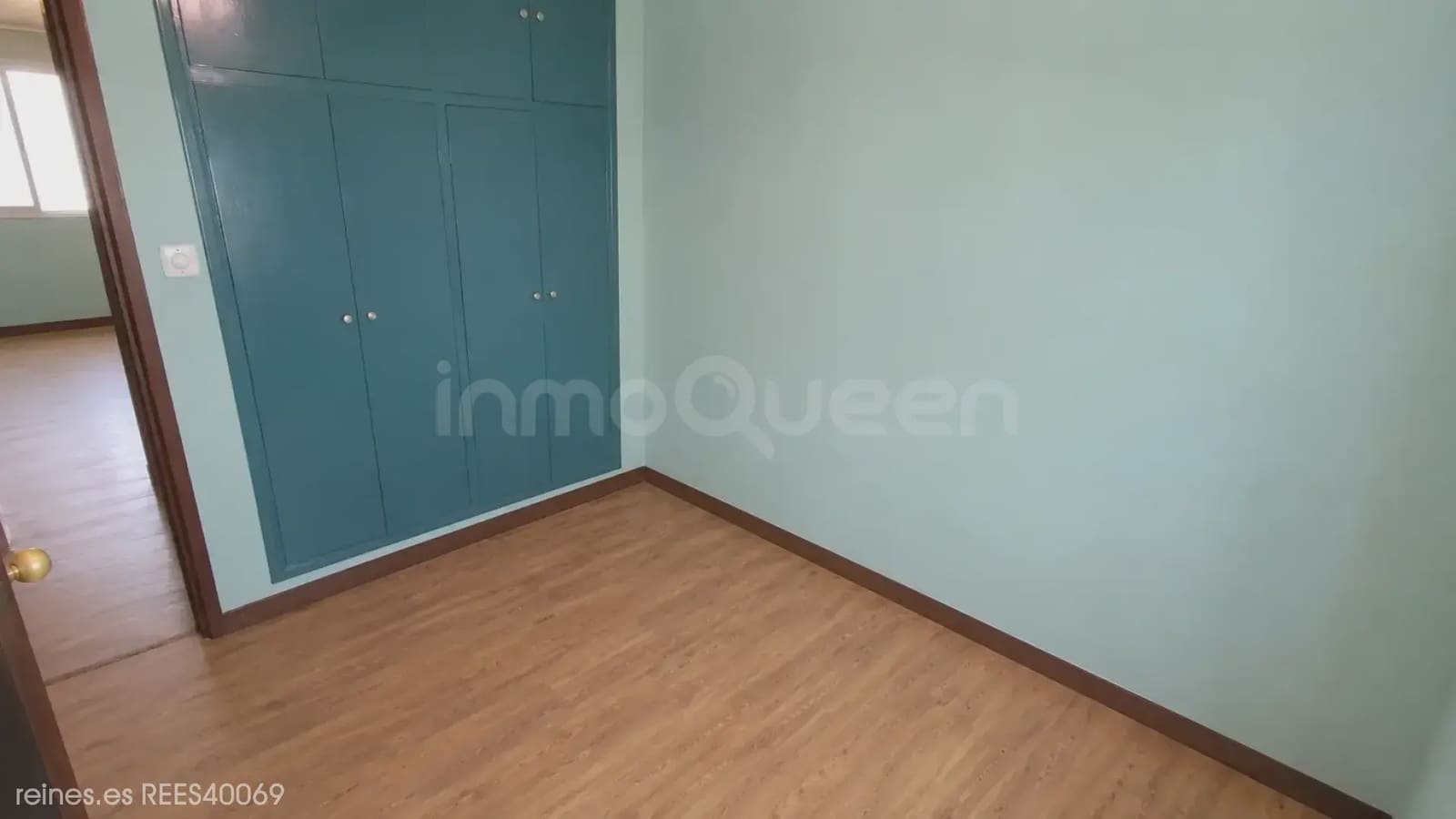 3 bedroom Flat for sale in Santander with garage - € 289,000 (Ref: 9763448)