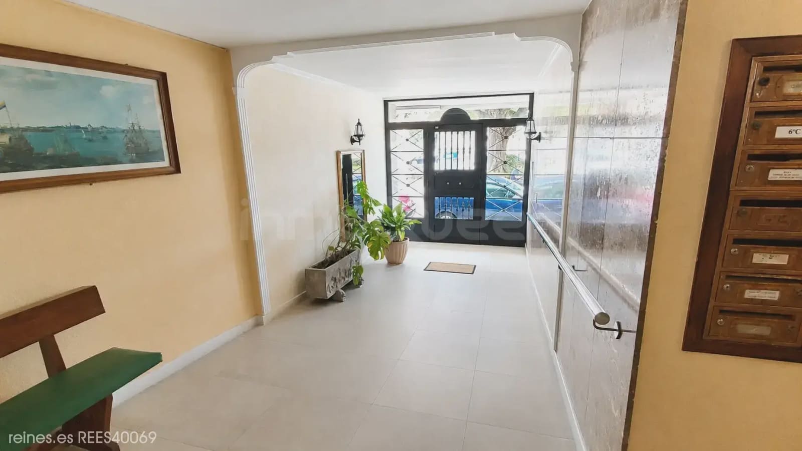 3 bedroom Flat for sale in Santander with garage - € 289,000 (Ref: 9763448)