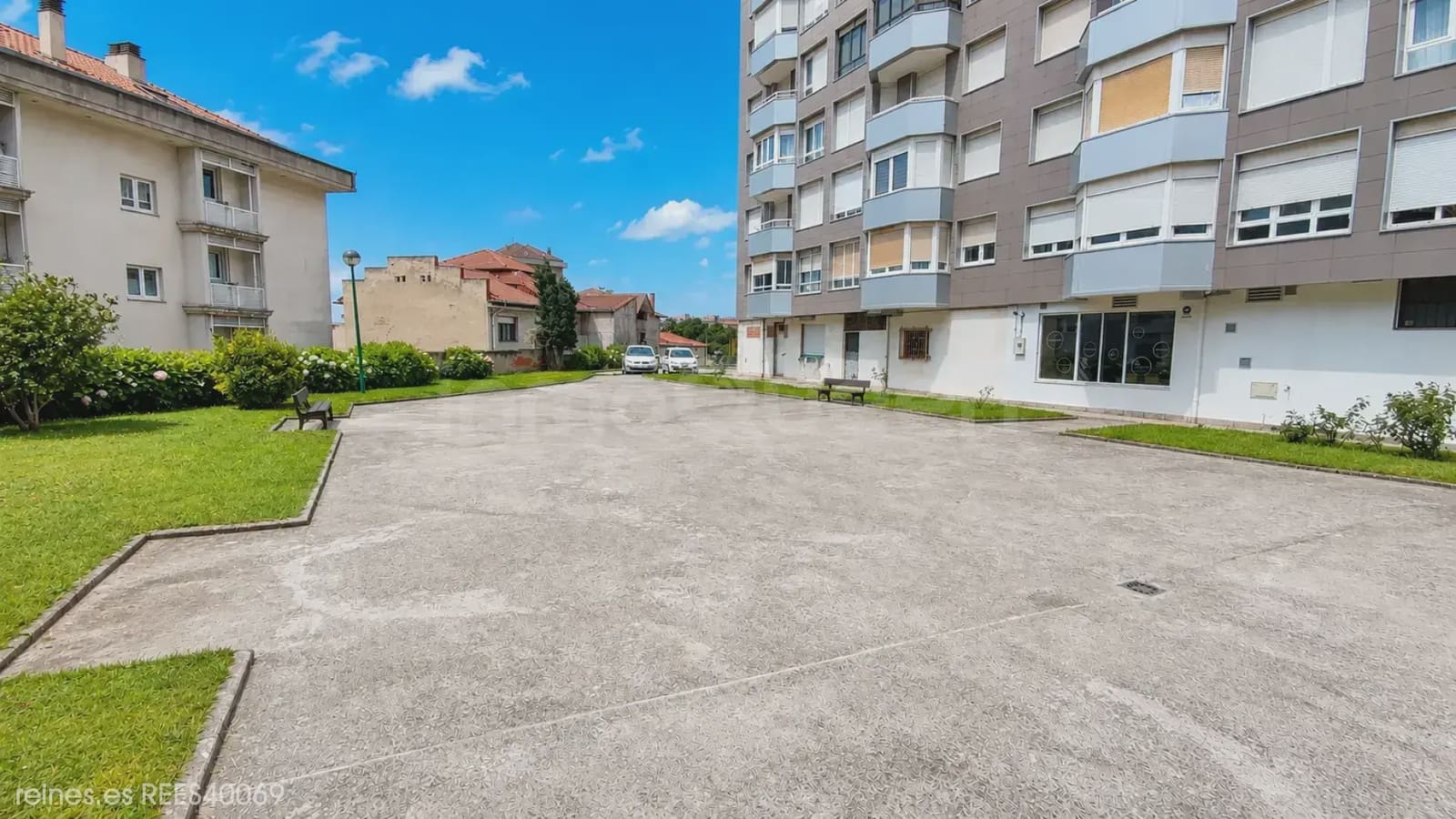 3 bedroom Flat for sale in Santander with garage - € 289,000 (Ref: 9763448)