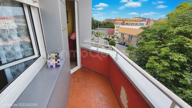 3 Zimmer Wohnung zu verkaufen in Santander mit Garage - 289.000 € (Ref: 9763448)