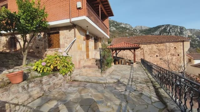 3 soveværelse Finca/Landehus til salg i Peñarrubia - € 349.000 (Ref: 9763450)