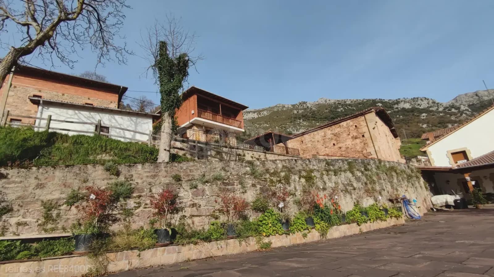 3 soveværelse Finca/Landehus til salg i Penarrubia - € 349.000 (Ref: 9763450)