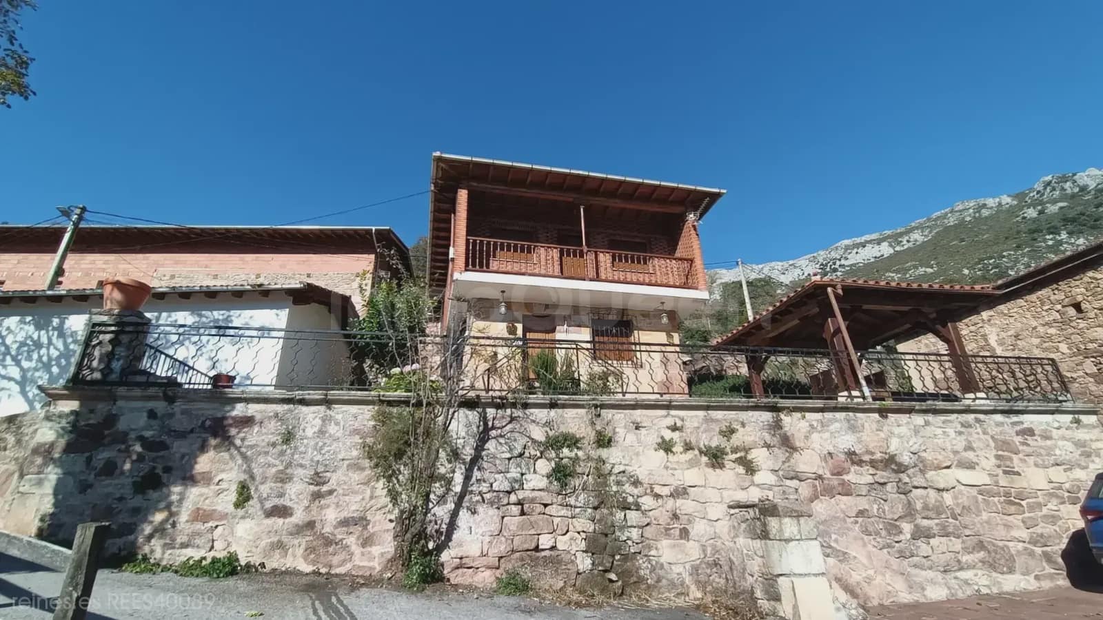 3 soveværelse Finca/Landehus til salg i Penarrubia - € 349.000 (Ref: 9763450)