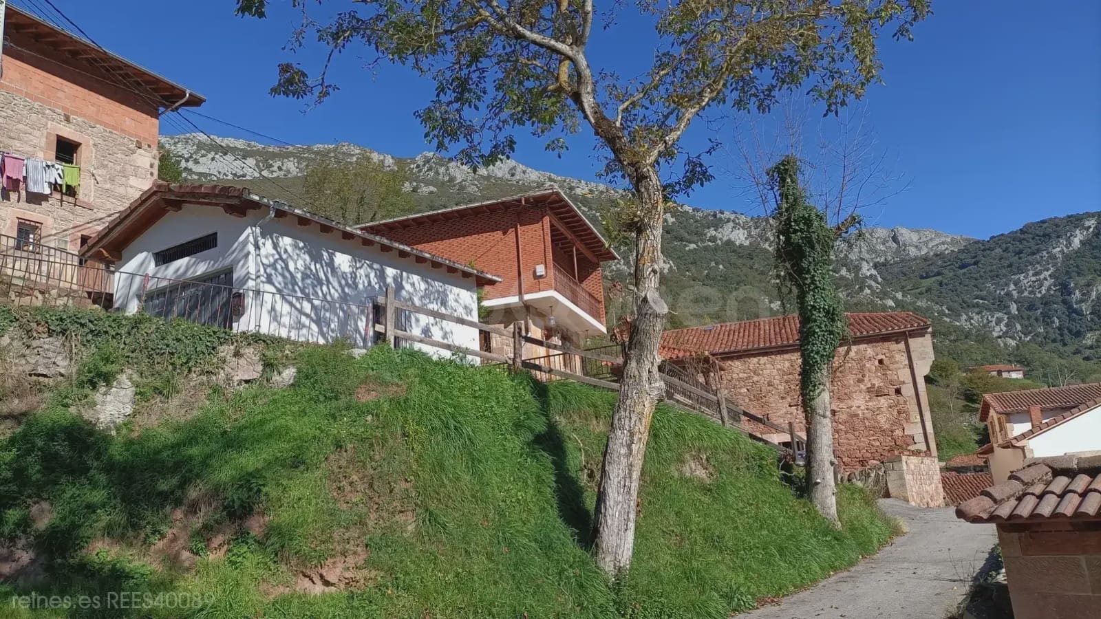 3 soveværelse Finca/Landehus til salg i Penarrubia - € 349.000 (Ref: 9763450)