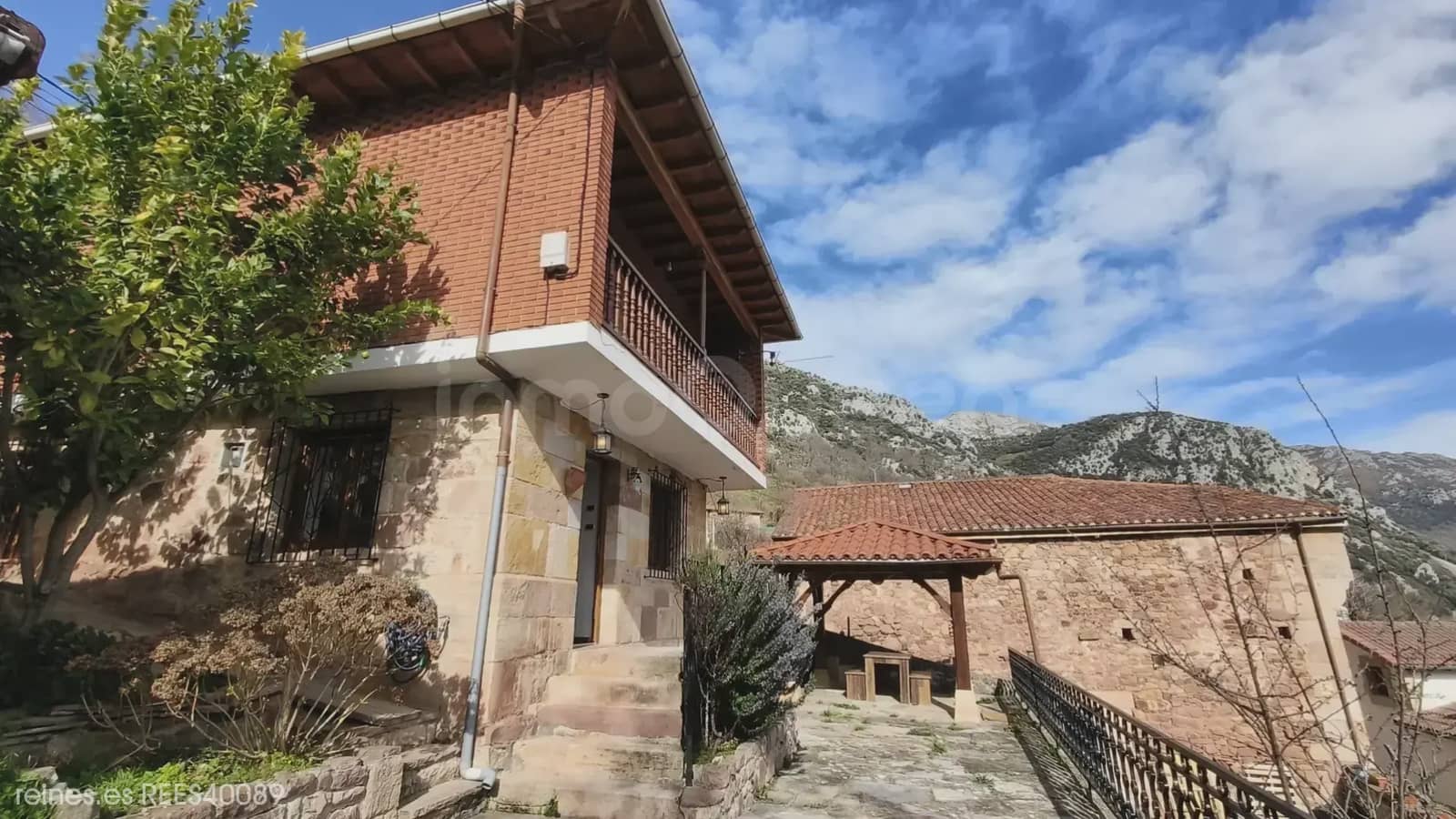 3 soverom Finca/Herregård til salgs i Penarrubia - € 298 000 (Ref: 9763450)