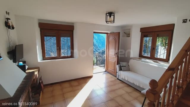 3 Zimmer Finca/Landgut zu verkaufen in Peñarrubia - 298.000 € (Ref: 9763450)