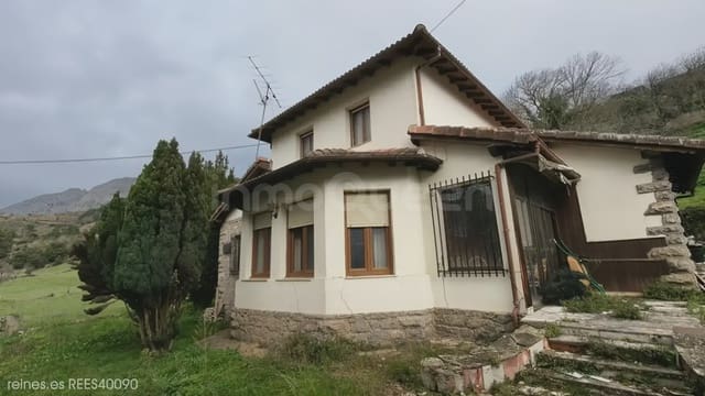 4 soveværelse Finca/Landehus til salg i Cillorigo de Liébana - € 360.000 (Ref: 9763451)