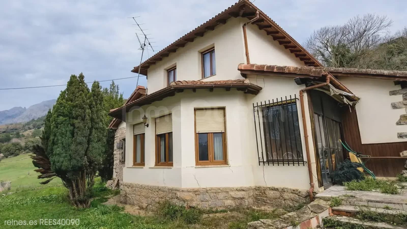 4 soveværelse Finca/Landehus til salg i Cillorigo de Liebana - € 360.000 (Ref: 9763451)