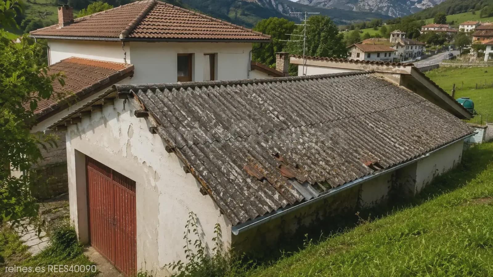 4 bedroom Finca/Country House for sale in Cillorigo de Liebana - € 297,000 (Ref: 9763451)