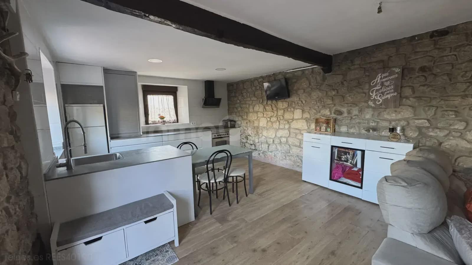 3 soveværelse Semi-Rækkehus til salg i Campoo de Enmedio med garage - € 165.000 (Ref: 9763452)