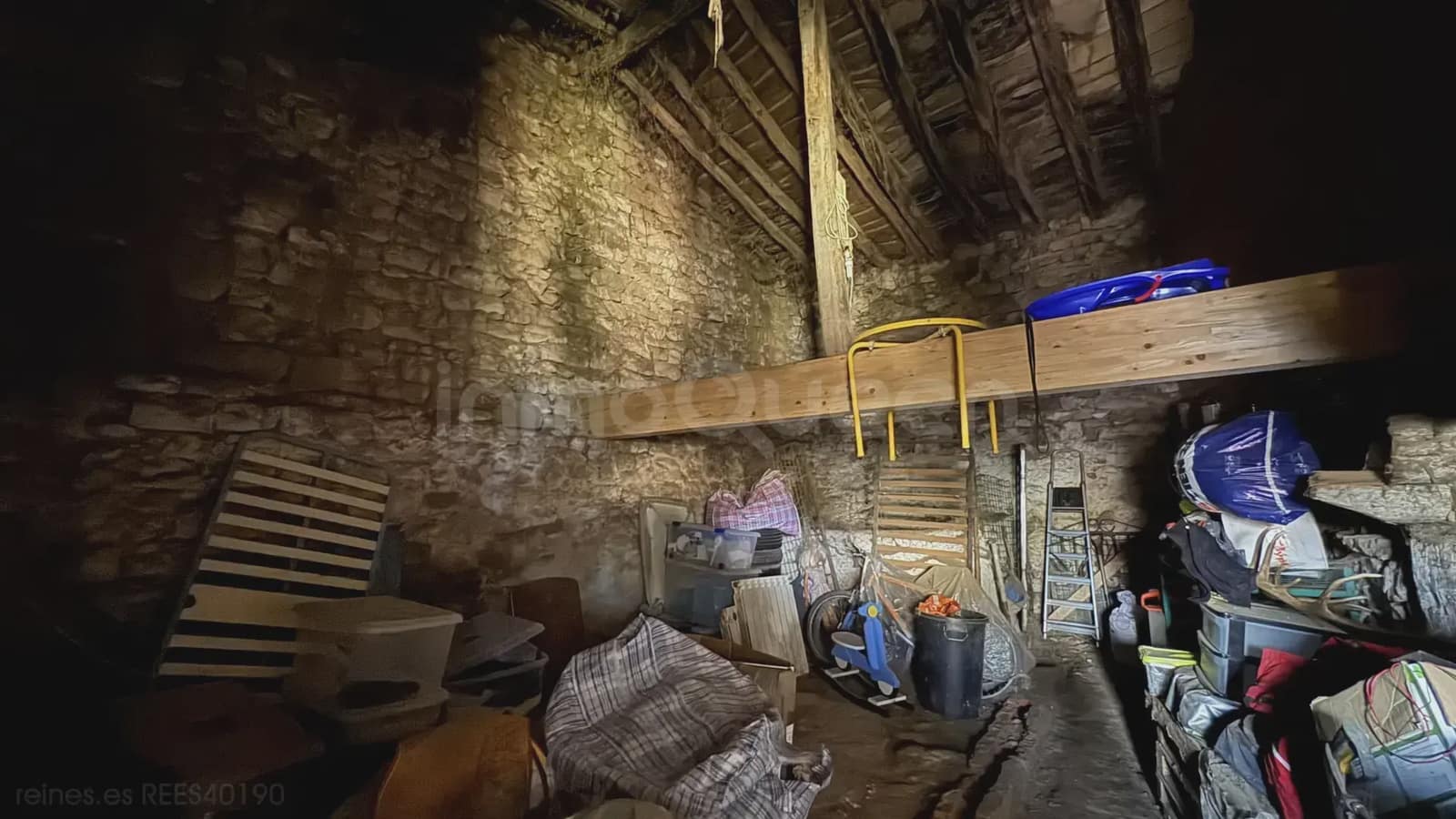 3 soveværelse Semi-Rækkehus til salg i Campoo de Enmedio med garage - € 165.000 (Ref: 9763452)