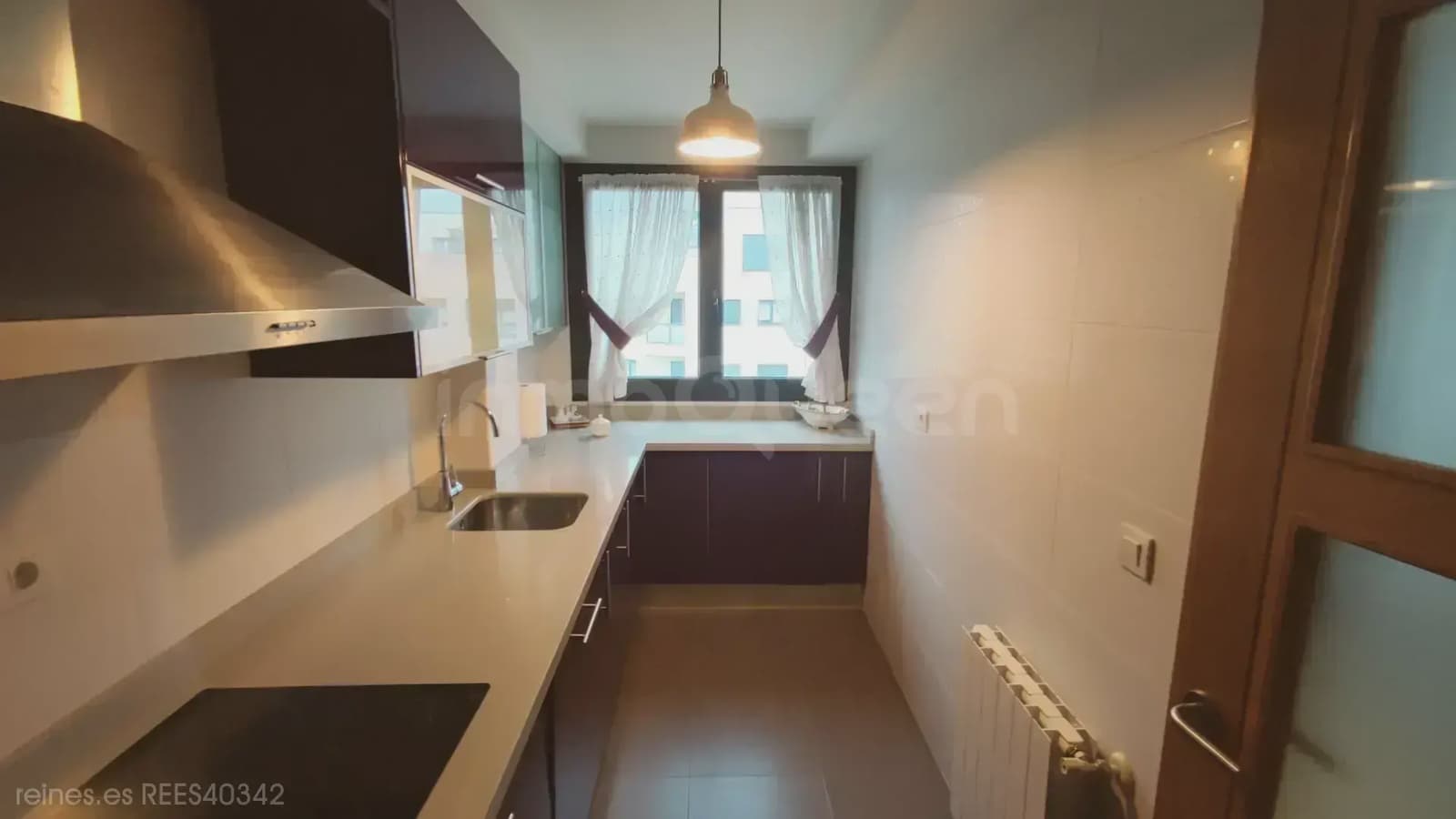 2 soveværelse Lejlighed til salg i Santander med garage - € 367.000 (Ref: 9763456)