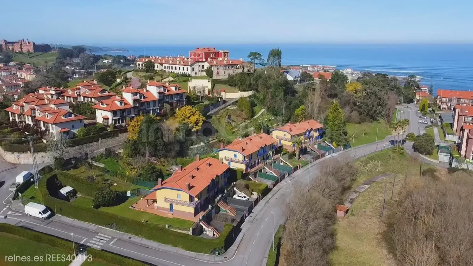 3 bedroom Terraced Villa for sale in Comillas with garage - € 540,000 (Ref: 9763457)