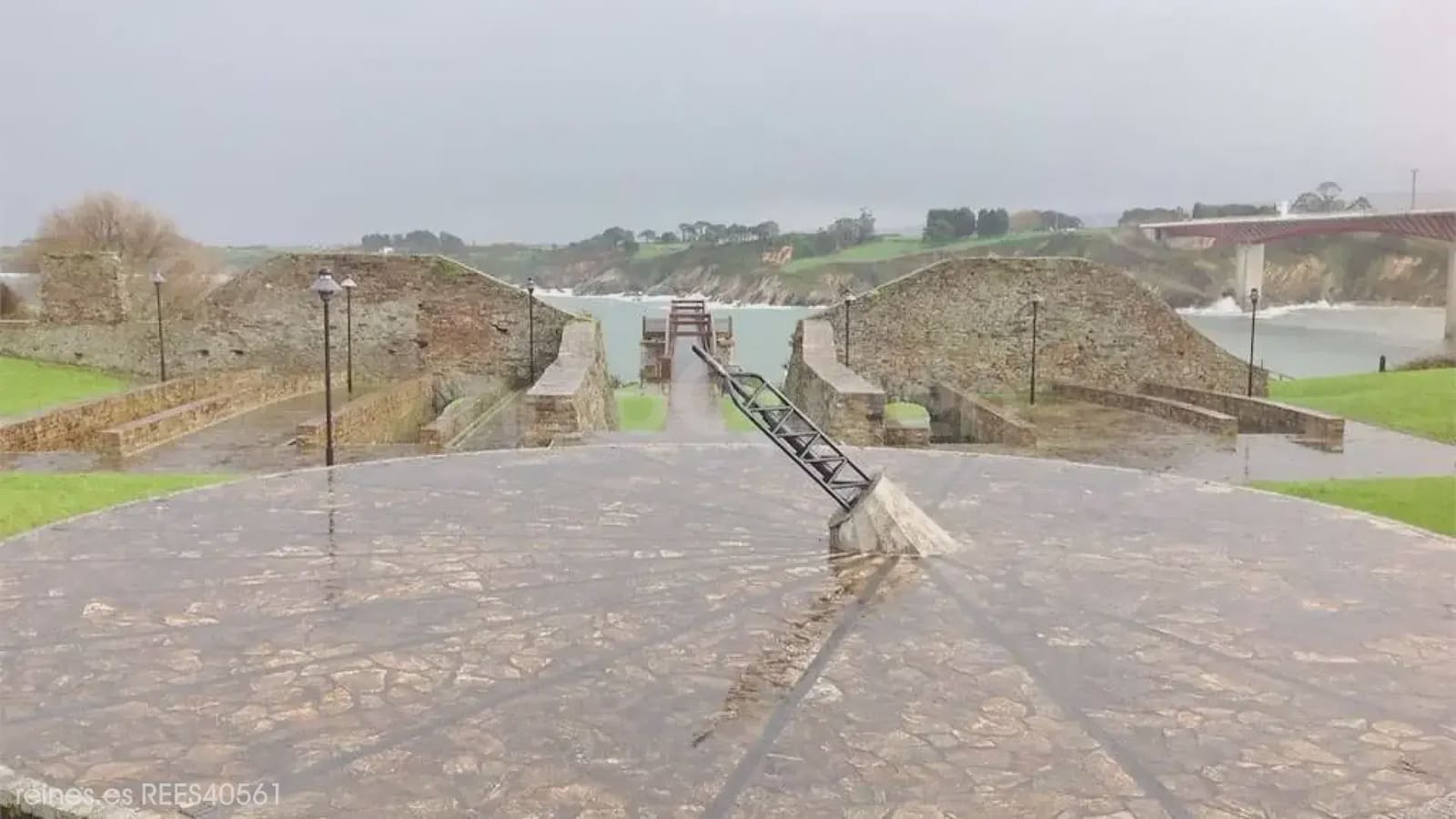 Building Plot for sale in Ribadeo - € 65,000 (Ref: 9769000)