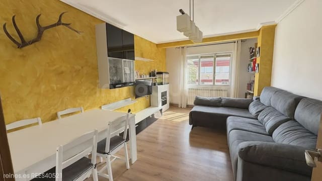 3 makuuhuone Asunto myytävänä paikassa Reinosa mukana 
autotalli - 138 000 € (Ref: 9781405)