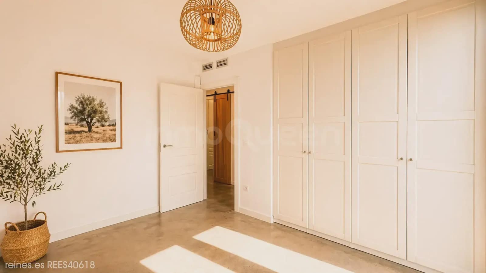 3 bedroom Apartment for sale in Cuarte de Huerva with garage - € 550,000 (Ref: 9793371)