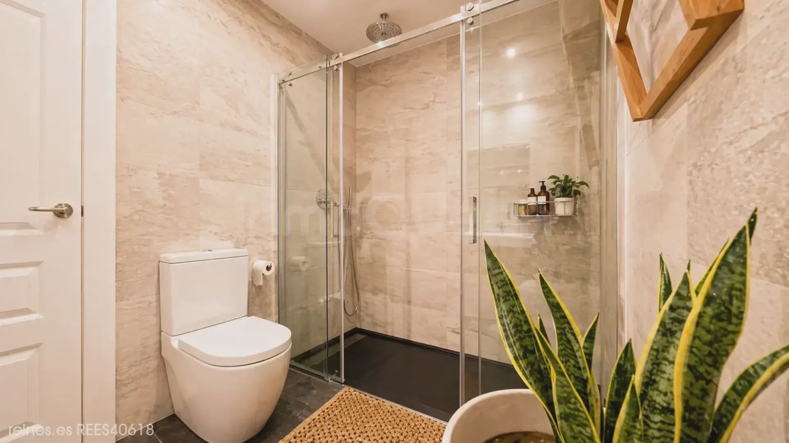 3 bedroom Apartment for sale in Cuarte de Huerva with garage - € 550,000 (Ref: 9793371)