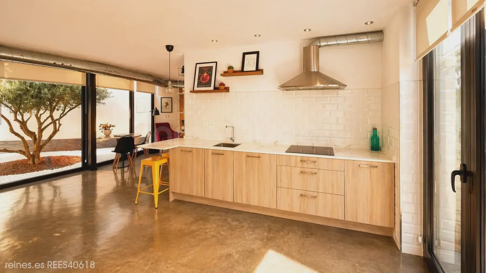 3 bedroom Apartment for sale in Cuarte de Huerva with garage - € 550,000 (Ref: 9793371)