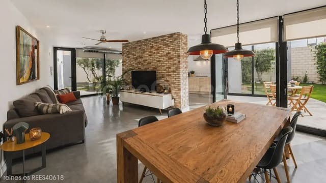 3 bedroom Apartment for sale in Cuarte de Huerva with garage - € 550,000 (Ref: 9793371)