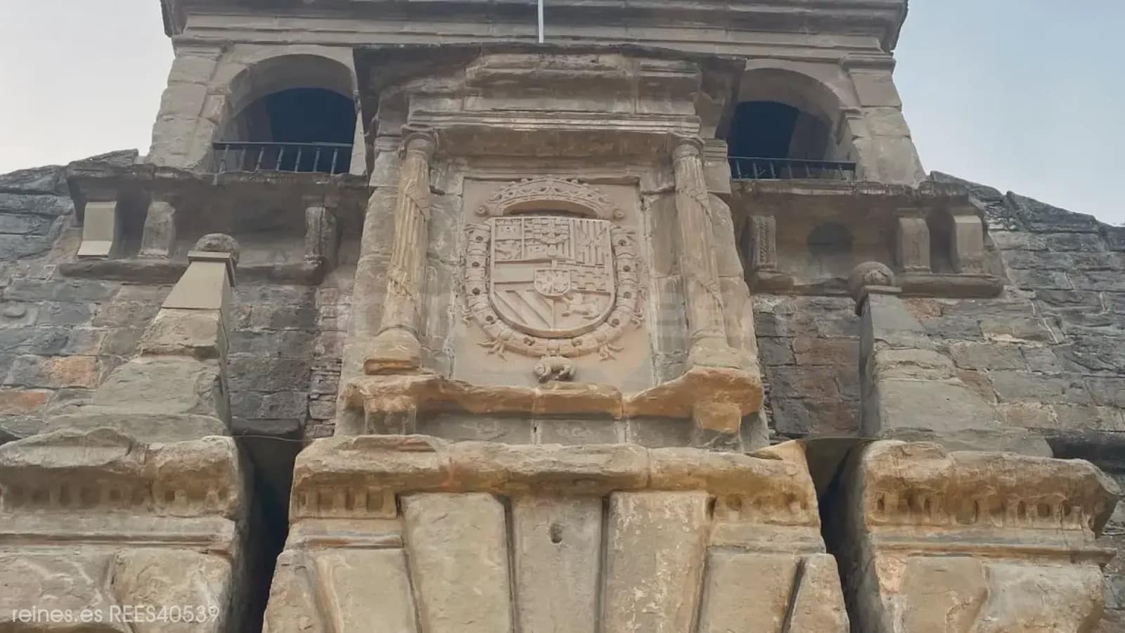 2 bedroom Flat for sale in Jaca - € 320,000 (Ref: 9797533)