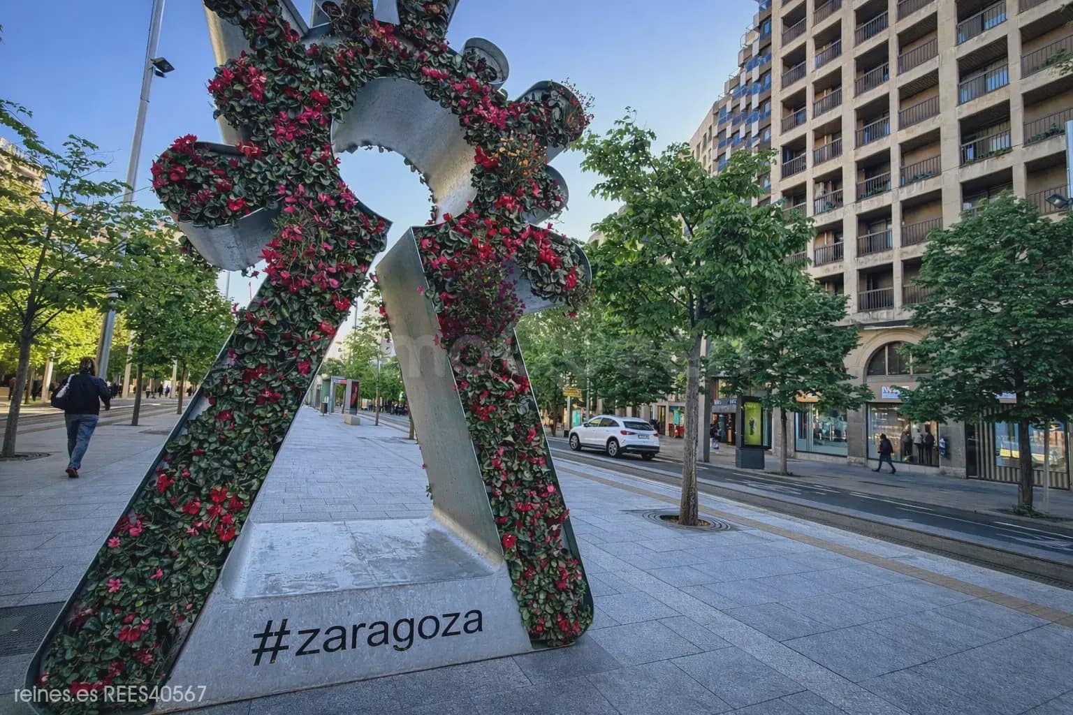 Piso de 4 habitaciones en Zaragoza ciudad en venta con garaje - 650.000 € (Ref: 9797534)