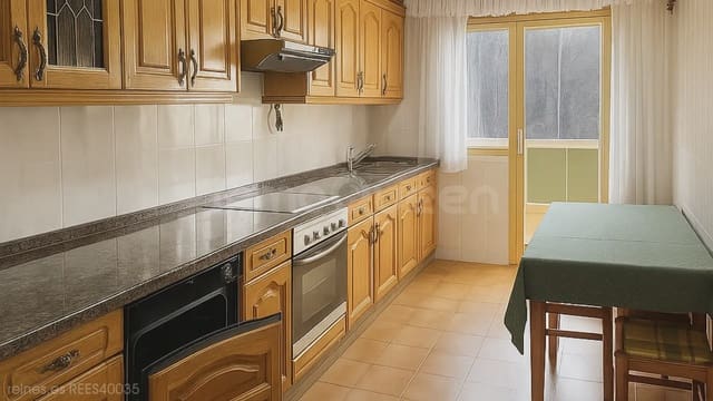 3 bedroom Flat for sale in A Pontenova - € 65,000 (Ref: 9798326)
