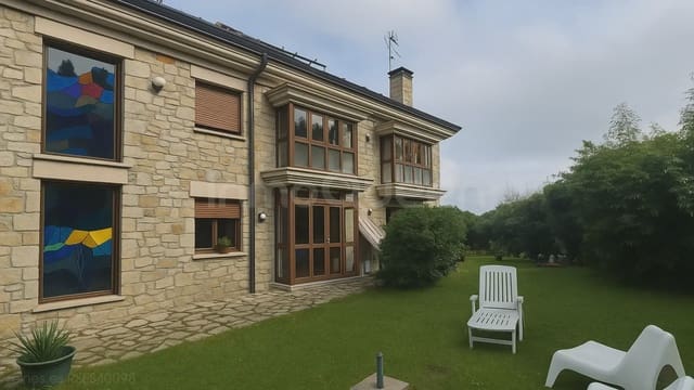 10 soverom Hotell til salgs i Foz med garasje - € 899 000 (Ref: 9798327)