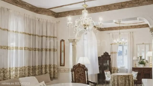 9 makuuhuone Omakotitalo myytävänä paikassa Barreiros mukana 
autotalli - 1 400 000 € (Ref: 9798329)