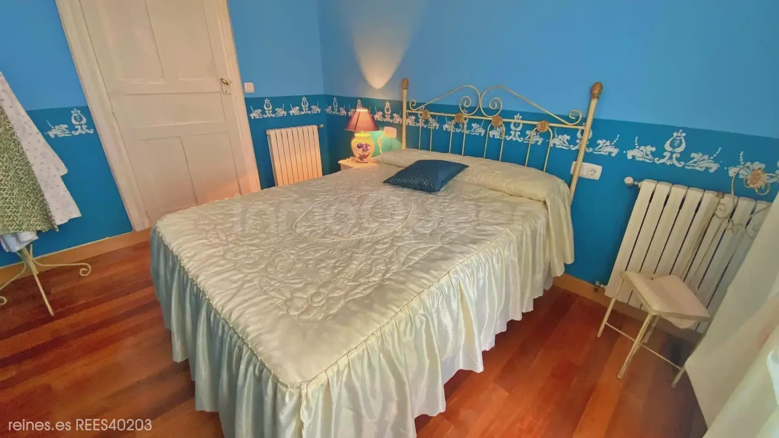 9 makuuhuone Omakotitalo myytävänä paikassa Barreiros mukana 
autotalli - 1 400 000 € (Ref: 9798329)