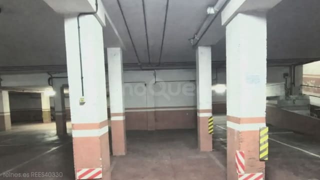 Garaż na sprzedaż w Tapia de Casariego - 12 000 € (Ref: 9798331)