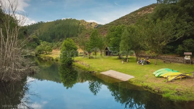 5 sypialnia Finka/Dom wiejski na sprzedaż w Santa Eulalia de Oscos z garażem - 300 000 € (Ref: 9798333)