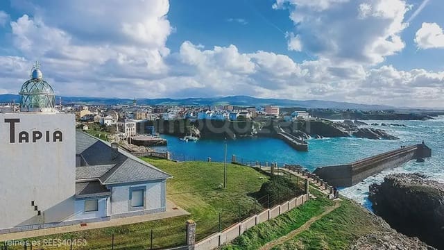 Garage in vendita in Tapia de Casariego - 12.000 € (Rif: 9798335)