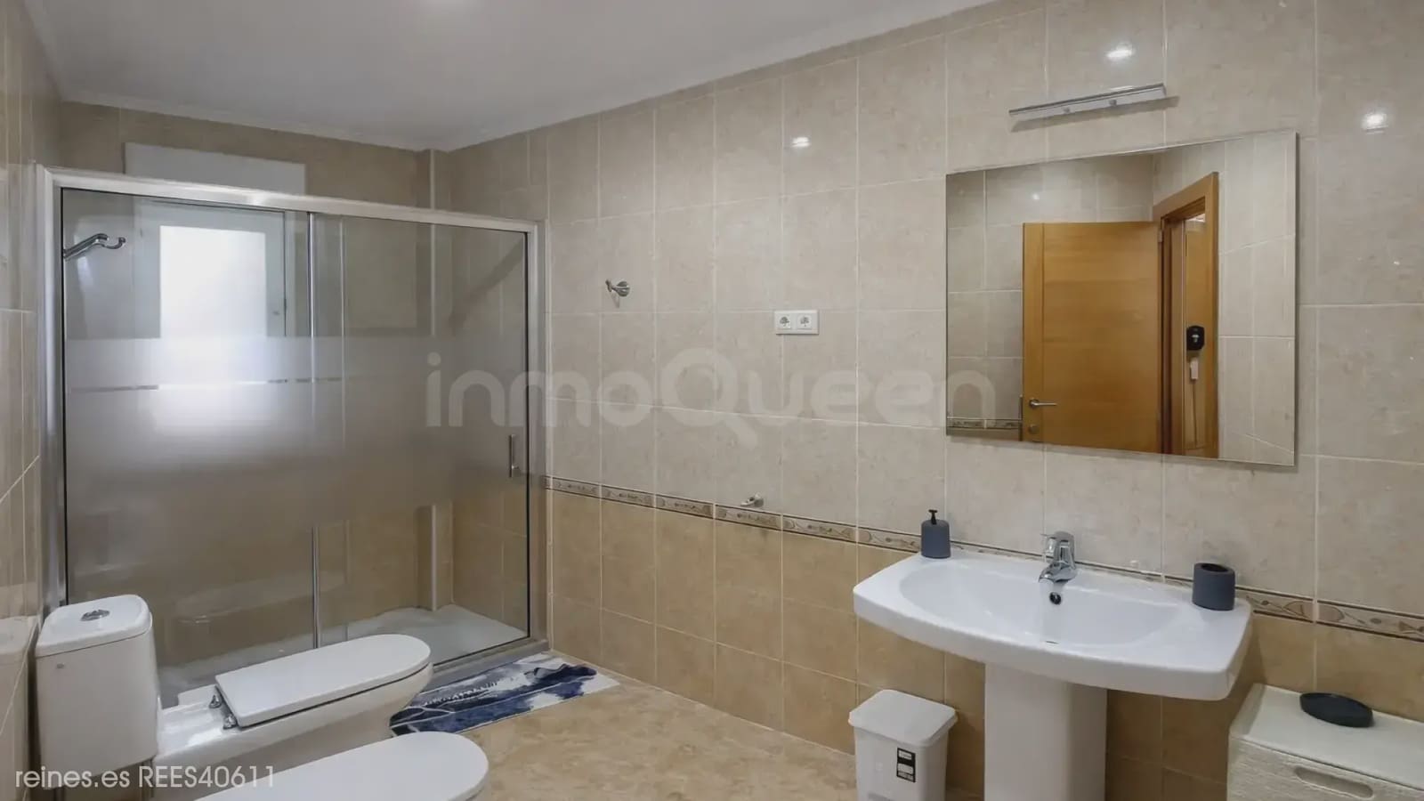 1 bedroom Flat for sale in Foz with garage - € 135,000 (Ref: 9798336)