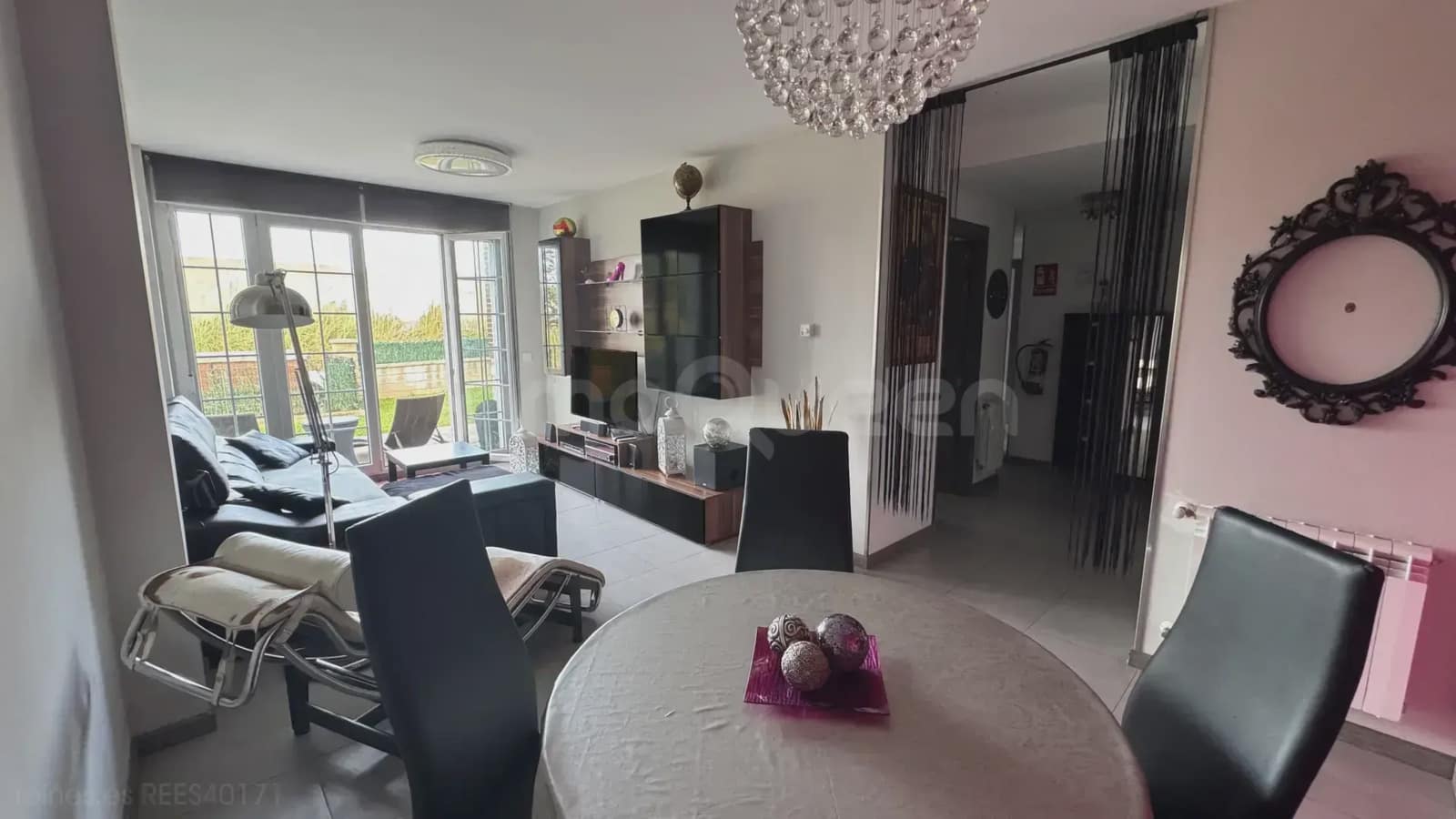 2 slaapkamer Flat te koop in Santander met garage - € 289.500 (Ref: 9798338)