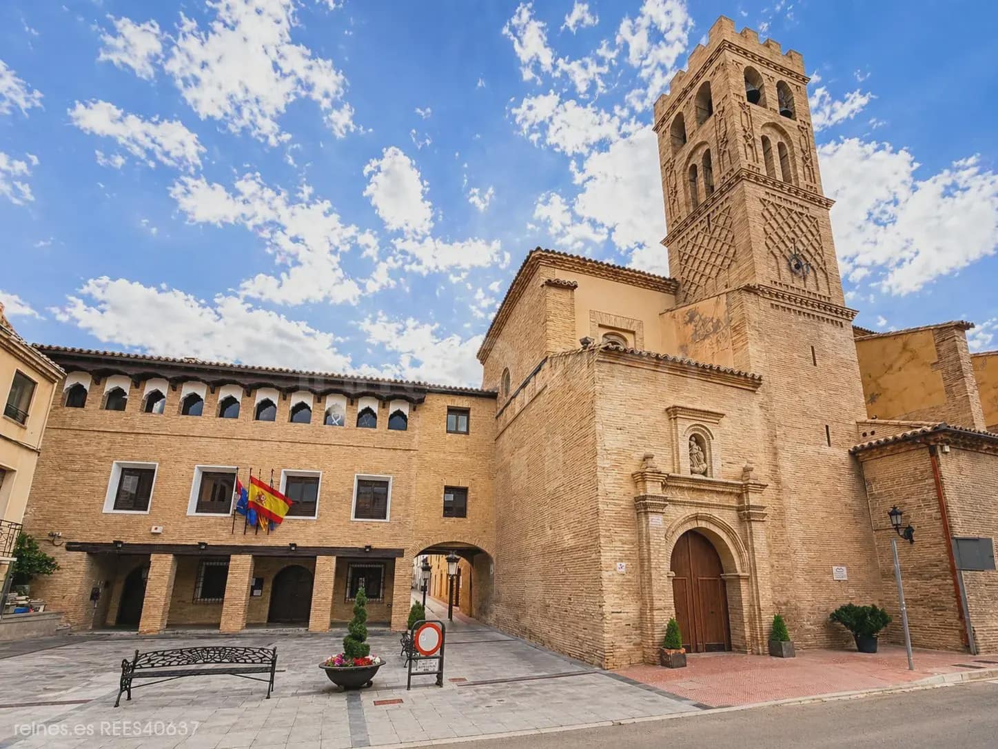 2 chambre Appartement à vendre à La Puebla de Alfinden avec garage - 197 000 € (Ref: 9805919)