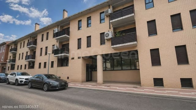 2 chambre Appartement à vendre à La Puebla de Alfindén avec garage - 197 000 € (Ref: 9805919)