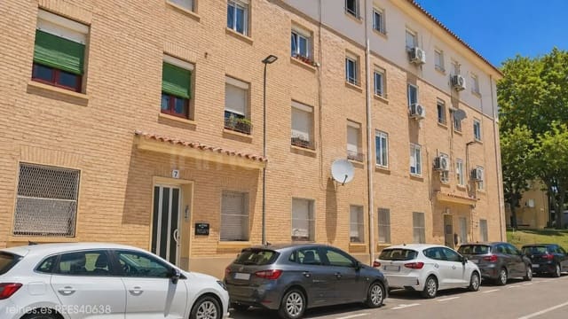 2 bedroom Flat for sale in Zaragoza city - € 98,000 (Ref: 9806815)