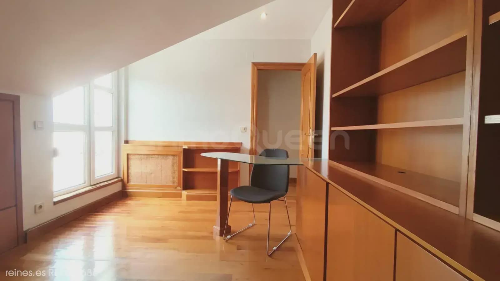 3 bedroom Apartment for sale in Liencres with garage - € 330,000 (Ref: 9806816)