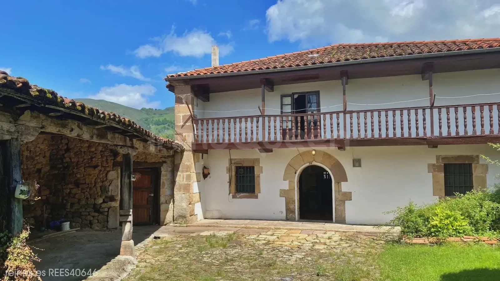 3 bedroom Finca/Country House for sale in Anievas - € 249,000 (Ref: 9811023)