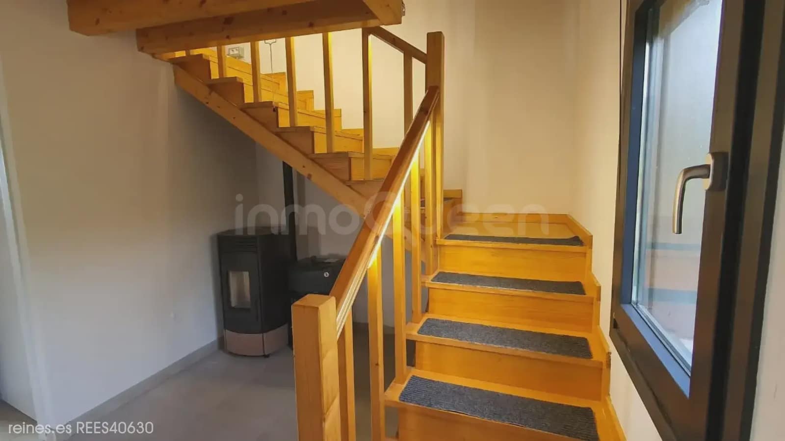 2 bedroom Finca/Country House for sale in Barreiros with garage - € 155,000 (Ref: 9814629)