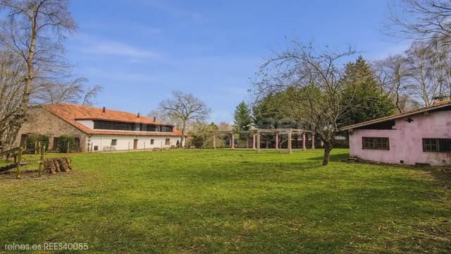 Restaurant/Bar for rent in Mazcuerras - € 2,500 (Ref: 9819725)