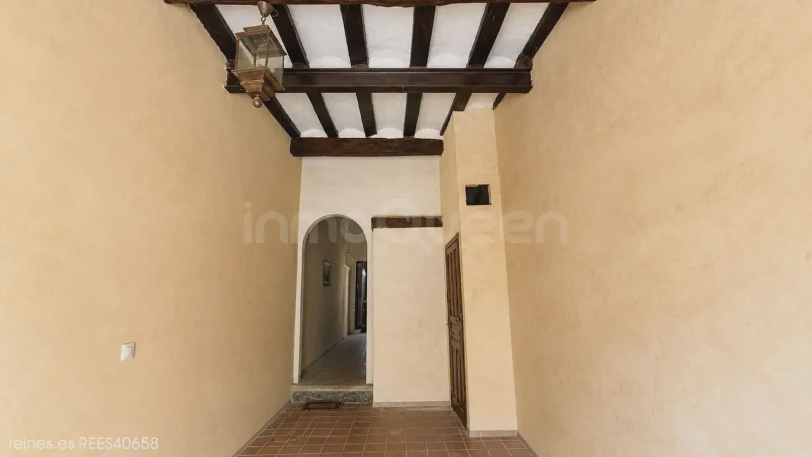 24 bedroom Villa for sale in Calamocha - € 550,000 (Ref: 9819727)