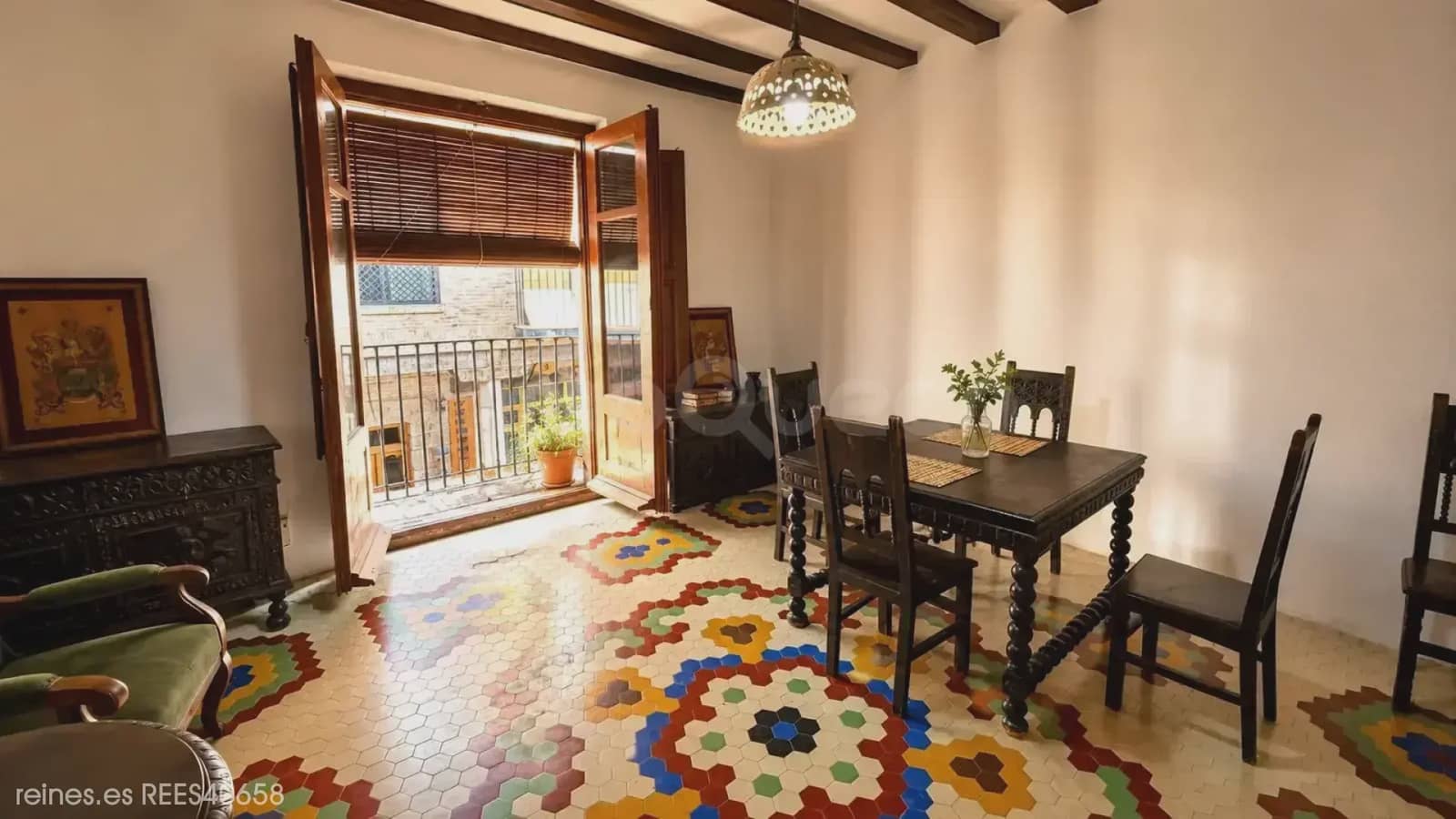 24 bedroom Villa for sale in Calamocha - € 550,000 (Ref: 9819727)