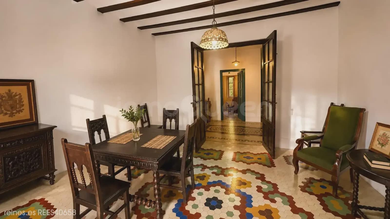 24 bedroom Villa for sale in Calamocha - € 550,000 (Ref: 9819727)