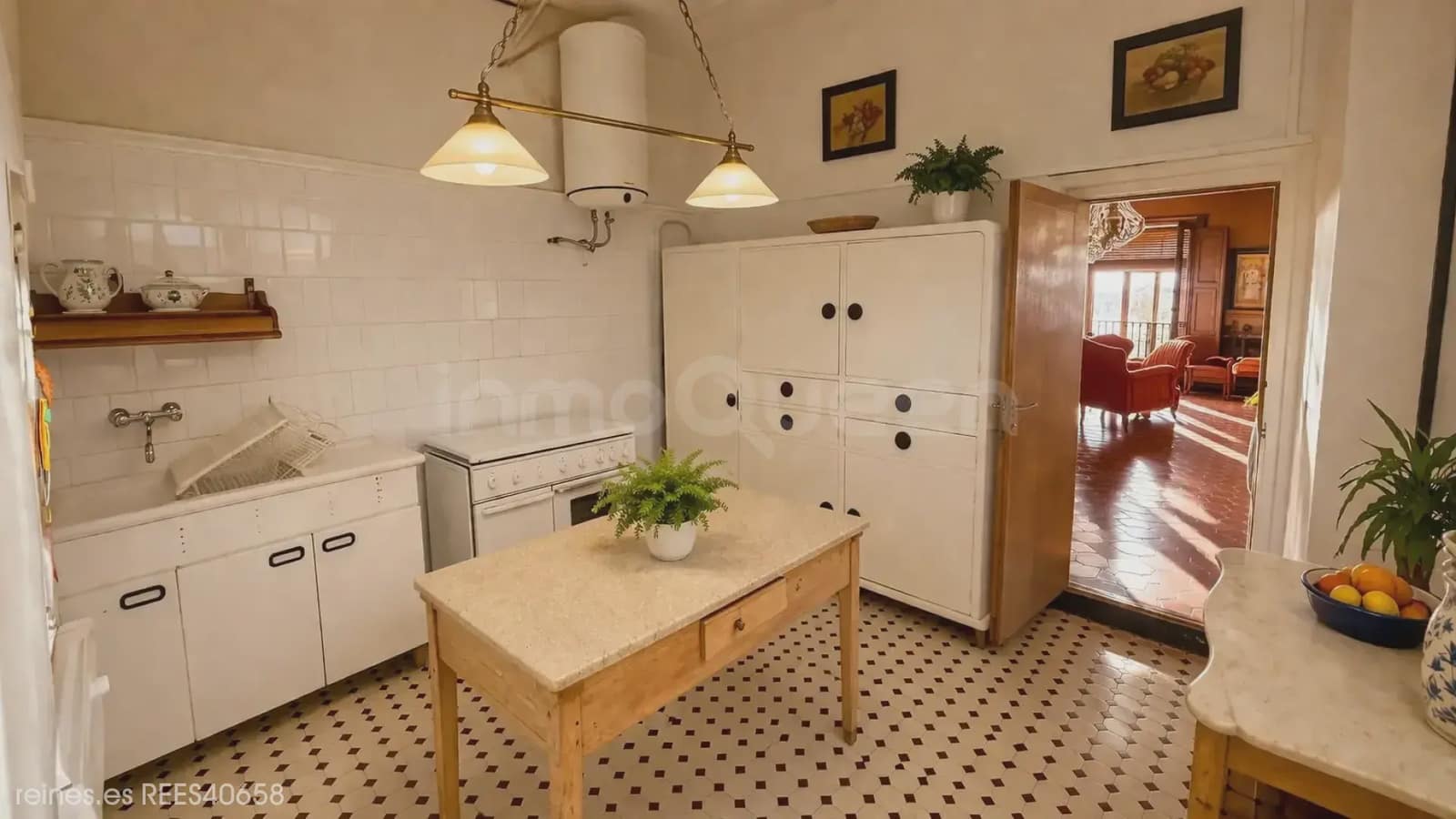 24 bedroom Villa for sale in Calamocha - € 550,000 (Ref: 9819727)