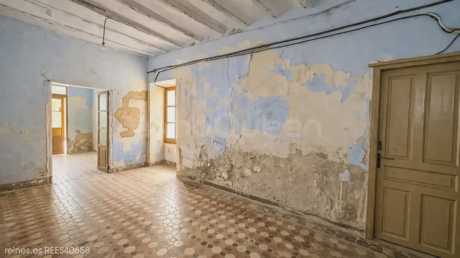 24 bedroom Villa for sale in Calamocha - € 550,000 (Ref: 9819727)