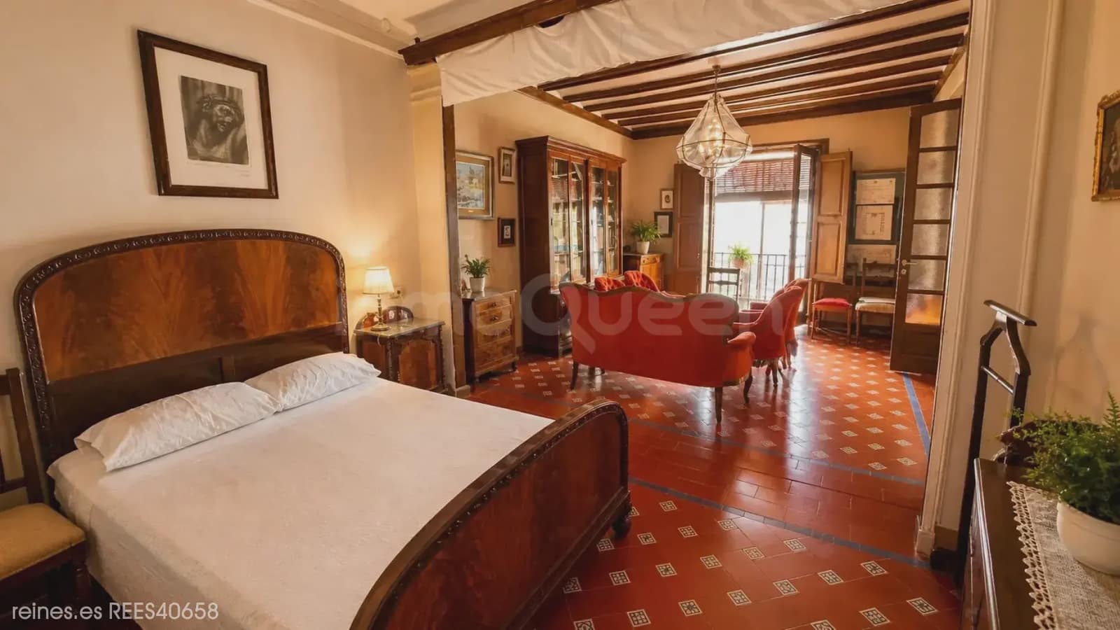 24 bedroom Villa for sale in Calamocha - € 550,000 (Ref: 9819727)
